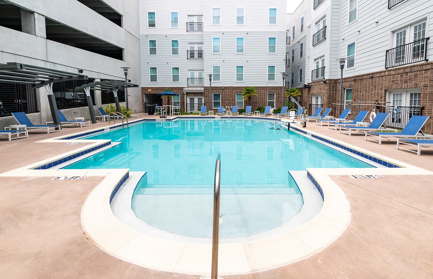 CBRE—The-Luxe-Interiors-9002