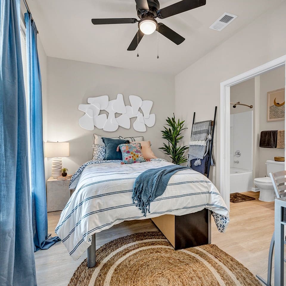 Luxe—Model—Bedrooms-(7)